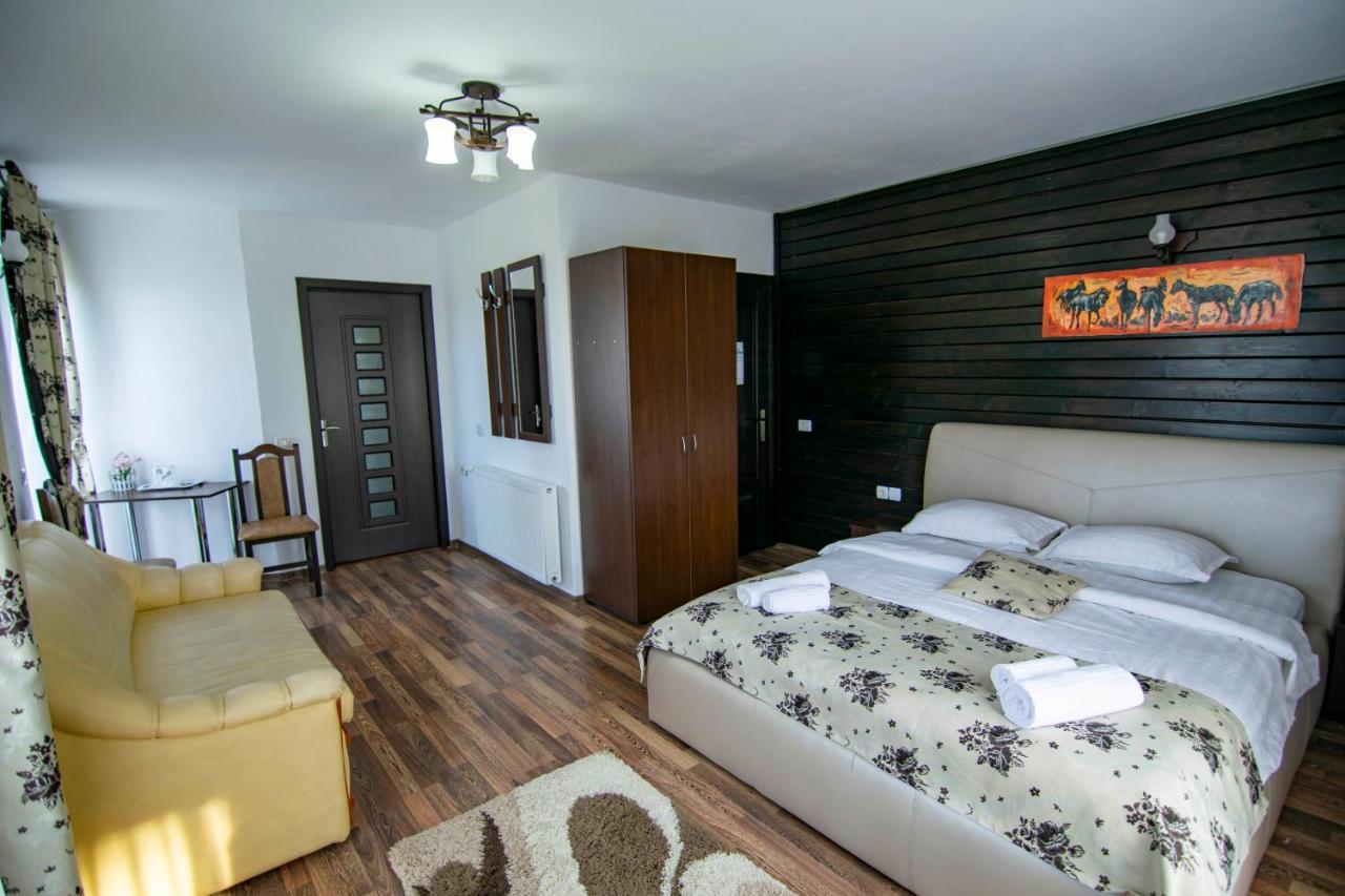 Alpina Panoramic Hotel Moisei Ngoại thất bức ảnh